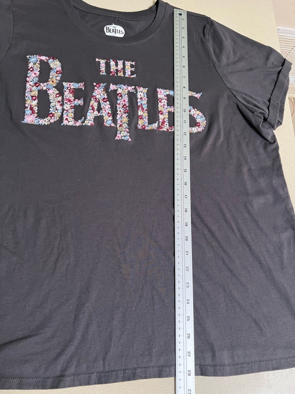 The Beatles Vintage Black Floral Logo Short Sleeve Tee - Picture 6 of 7